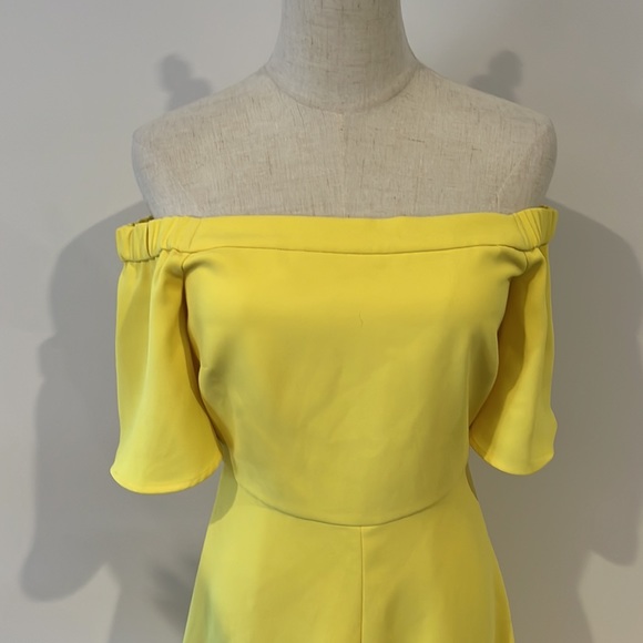 Witchery yellow off the shoulder long gown - Picture 3 of 9